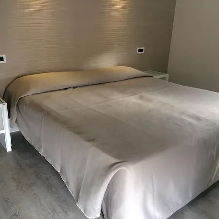 Grand Olympic Aurum 4* Rom