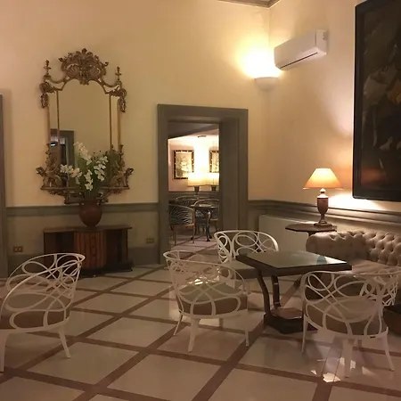 Grand Olympic Aurum Hotell Rom